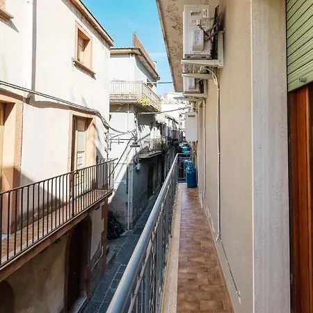 Apartment Casa Del Corso Motta Camastra